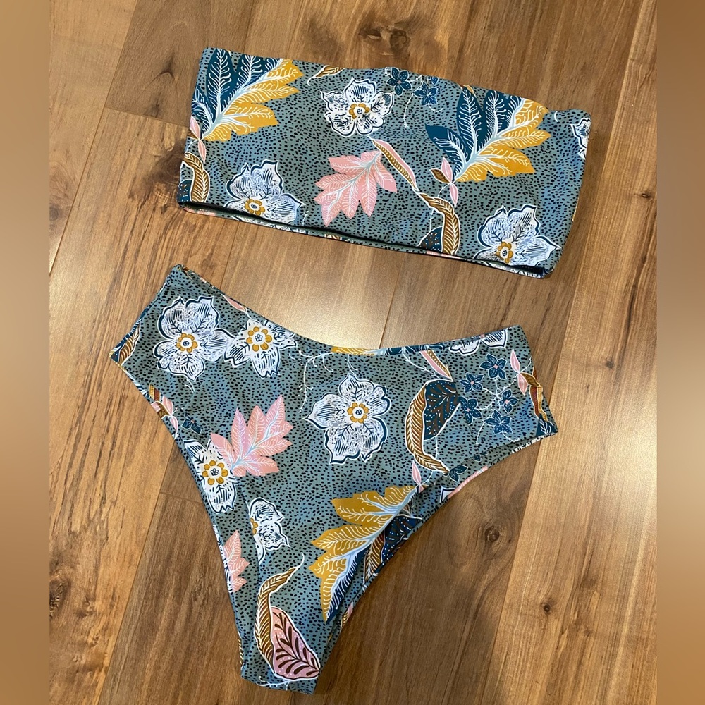 High waisted strapless bikini L